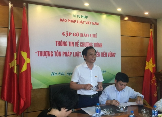 Phát động Chương trình “Thượng tôn pháp luật, phát triển bền vững”