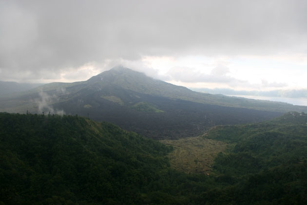 Đi Bali ngắm núi lửa