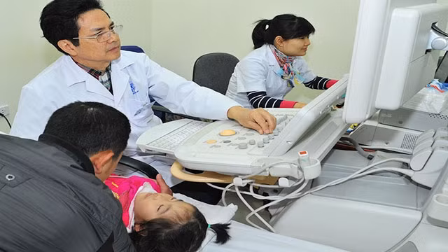 Nhiều bệnh viện đã trang bị máy móc, triển khai dịch vụ kỹ thuật cao để thu hút bệnh nhân.Ảnh: HẢI TÂM