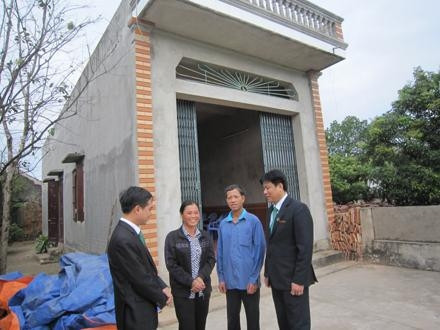 Nhờ tiền của con trai đi xuất khẩu lao động gửi về, gia đình anh Vũ Văn Cương xây được ngôi nhà mới.