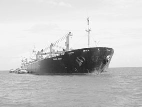 Tầu Vinalines Global 73.350, tầu hàng<br> khô có trọng tải lớn nhất nước ta hiện <br>nay do Vinalines đầu tư