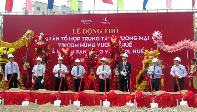 Lễ khởi công Dự án Tổ hợp TTTM Vincom Hùng Vương và Khách sạn 5 sao Vinpearl Huế.