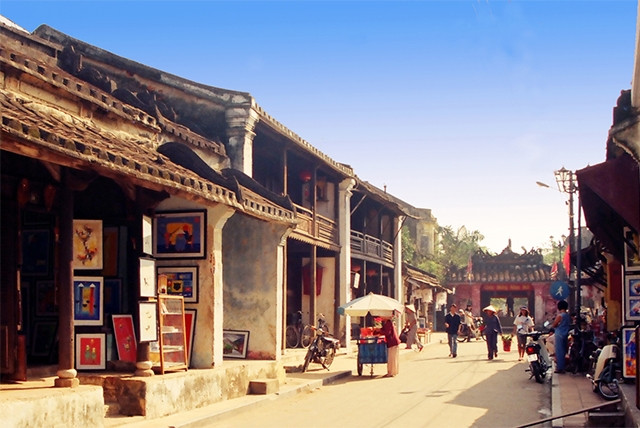 Nâng cao nhận thức cộng đồng trong bảo tồn và phát triển Di sản thế giới Hội An.