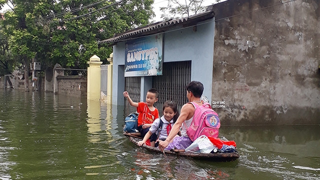 Sinh hoạt của người dân Chương Mỹ bị đảo lộn. 