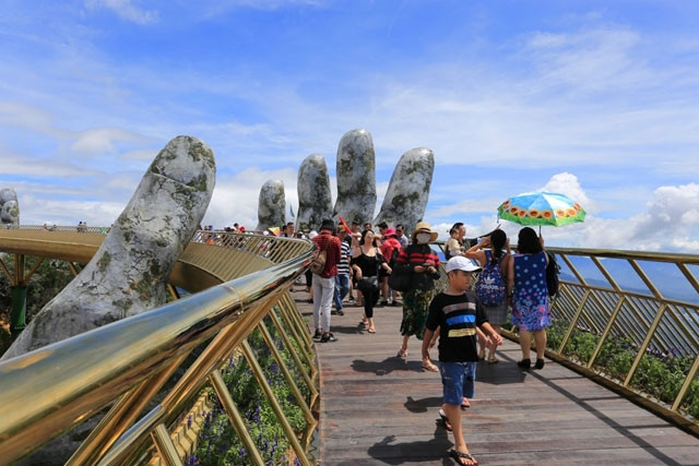 Truyền thông quốc tế ca ngợi Cầu Vàng Sun World Ba Na Hills