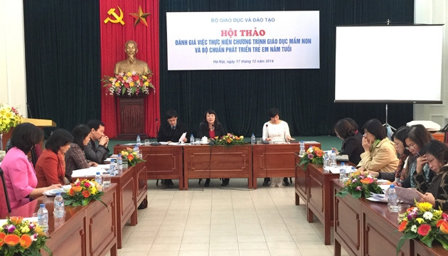 Đánh giá việc thực hiện chương trình Giáo dục mầm non và Bộ chuẩn phát triển trẻ năm tuổi