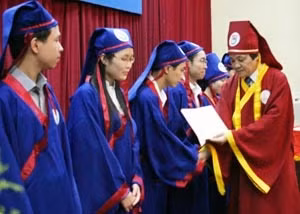 Sinh viên trong lễ tốt nghiệp.