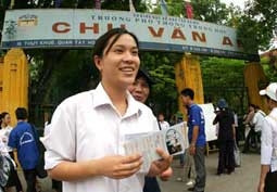 Học sinh trường THPT Chu Văn An.