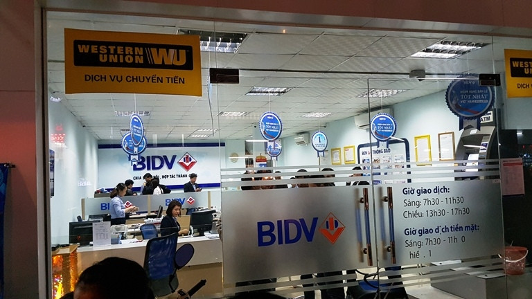 Ngân hàng BIDV chi nhánh tại đường Mai Thúc Loan (TP Huế) nơi xảy ra vụ cướp. (Ảnh: Công Hậu)