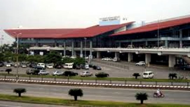 Cảng hàng không quốc tế Nội Bài.