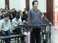 Nguyên Tổng giám đốc Pjico
Trần Nghĩa Vinh tại phiên tòa.