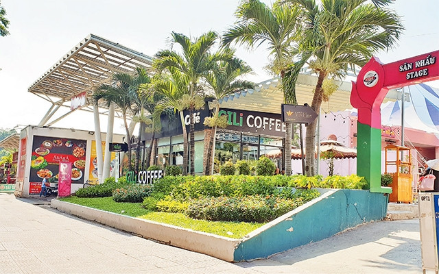 UBND thành phố đang quyết liệt xử lý những công trình hình thành sai công năng trong Công viên 23-9 để trả lại mảng xanh và tiện ích công cộng cho người dân.