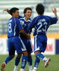 Niềm vui thắng trận của các
cầu thủ Hà Nội ACB (VFF)