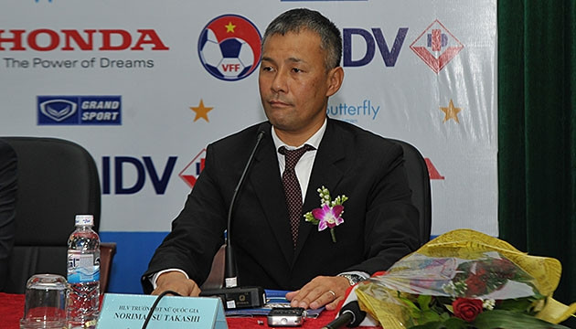 Tân HLV trưởng ĐTBĐ nữ quốc gia, ông Norimatsu Takashi.