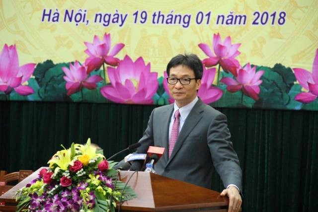 Phó Thủ tướng Vũ Đức Đam phát biểu tại Hội nghị trực tuyến. 