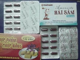 Một số sản phẩm từ hải sâm và rắn biển.