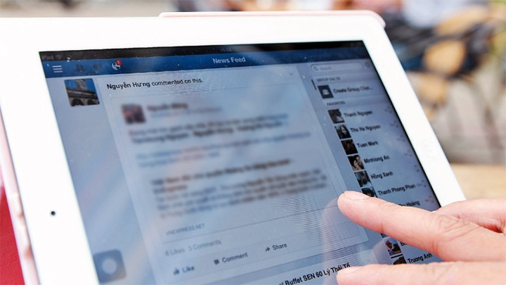 Tin đồn thất thiệt trên mạng xã hội gây hệ lụy xấu. Ảnh: ĐỨC ANH