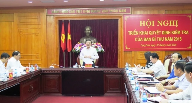 Đoàn công tác làm việc với Ban Thường vụ Tỉnh ủy Lạng Sơn.