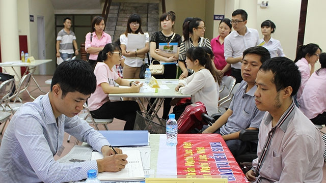 Tư vấn và giới thiệu việc làm cho người khuyết tật. Ảnh: NAM ANH