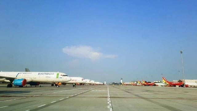 Các hãng hàng không thiệt hại nặng do dịch Covid-19