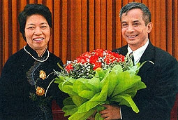Ông Ðặng Ngọc Tùng được bầu làm Chủ tịch Tổng LÐLÐ Việt Nam