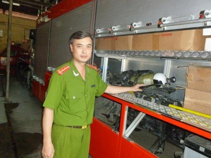 Người lính chữa cháy dũng cảm