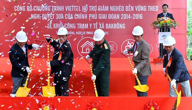 Viettel đồng hành xóa đói giảm nghèo cùng huyện ĐakRông
