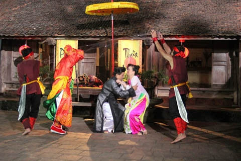 Cảnh trong tiểu phẩm Bao Chảnh - Vua gỡ án.