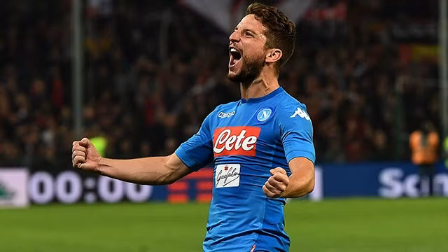 Dries Mertens cân bằng thành tích ghi bàn của huyền thoại Diego Maradona