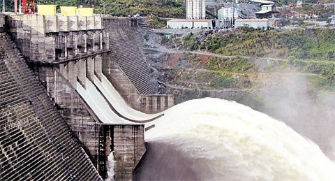 Đập thủy điện Sông Tranh 2.