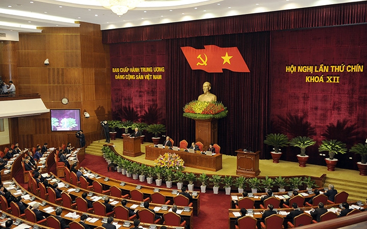 Tiếp tục đổi mới phương thức lãnh đạo của Ðảng về công tác cán bộ và các mặt công tác khác