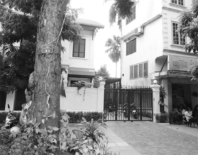 Việc cấp sổ đỏ cho các hộ gia đình tại số nhà 23 đường Điện Biên Phủ, quận Ba Đình (Hà Nội) có nhiều sai phạm.