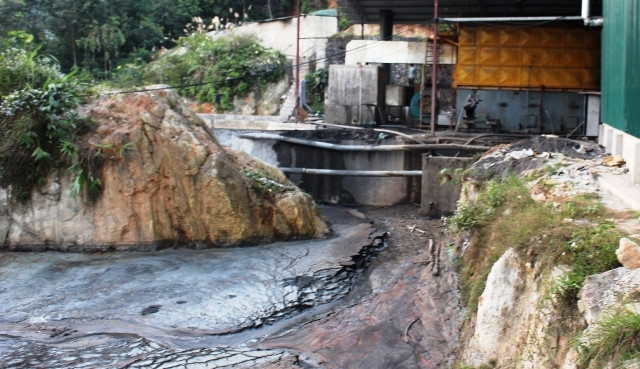 Khu vực xả nước thải của Nhà máy chế biến tinh bột sắn.