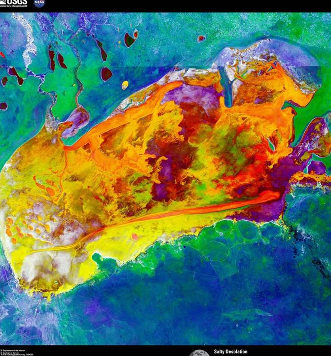 Vùng ngập mặn hoang vu: Một vùng đất rộng lớn, mở rộng ở Namibia là một trong những vùng đất trũng ngập mặn lớn nhất thế giới. Vùng đất này nằm trong Công viên Quốc gia Etosha, được bảo vệ từ năm 1997