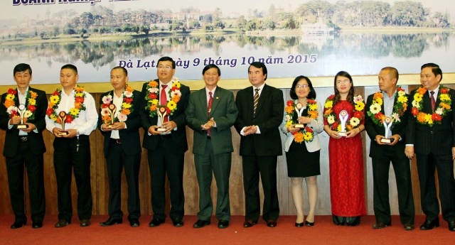 Các doanh nghiệp, doanh nhân tiêu biểu tỉnh Lâm Đồng được tôn vinh tại buổi lễ