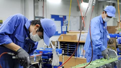 Lao động tại Công ty TNHH­­ Mitsubishi Heavy Industries Việt Nam (Ảnh: Trần Hải).