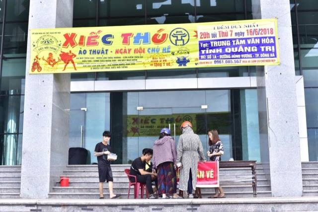 Chương trình xiếc được quảng cáo, bán vé tại Đông Hà, Quảng Trị.