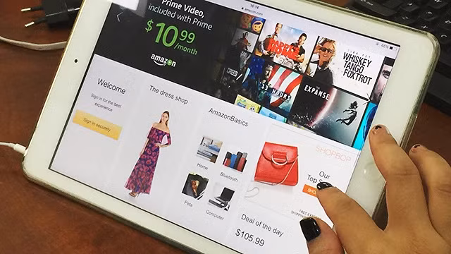 Mua hàng trên Amazon