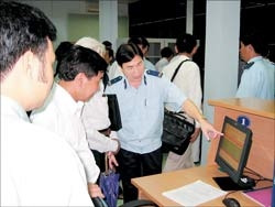Hải Phòng thông quan hàng hóa theo quy trình hải quan điện tử