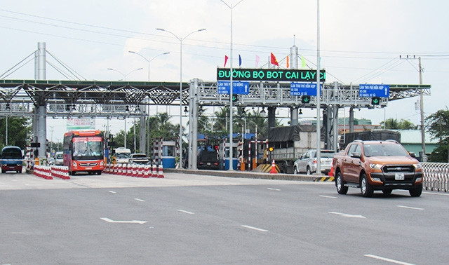 Việc cấp thiết hiện nay là cần xây dựng một luật về đối tác công - tư để thỏa mãn được lợi ích của cả ba chủ thể nhà đầu tư - Nhà nước - người sử dụng công trình.