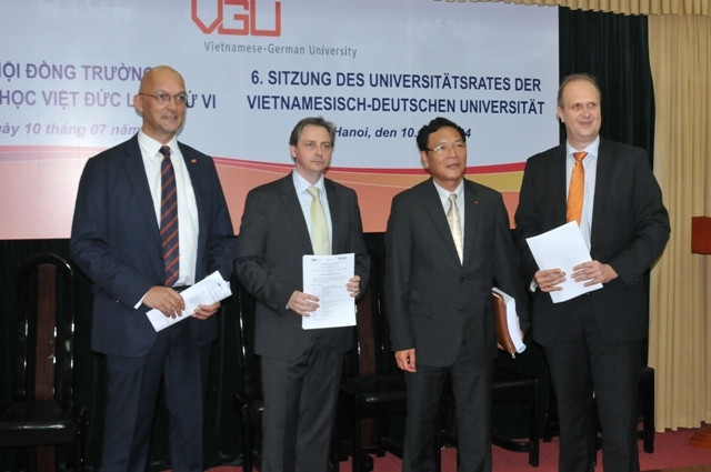 Trường Đại học Việt-Đức ký thỏa thuận hợp tác hỗ trợ cho sinh viên