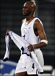 Vieira rời Arsenal sang Juventus