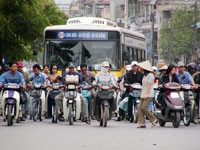 Người dân nội thành Hà Nội <BR>lại được đăng ký xe máy.