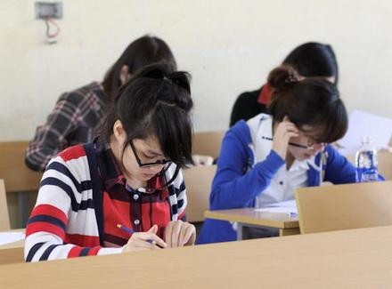 Thí sinh dự thi vào Đại học FPT.