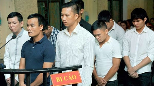 Các bị cáo tại tòa.