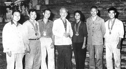 Bây giờ, bà Sen vẫn nhớ như in kỷ niệm ngày được gặp Bác.