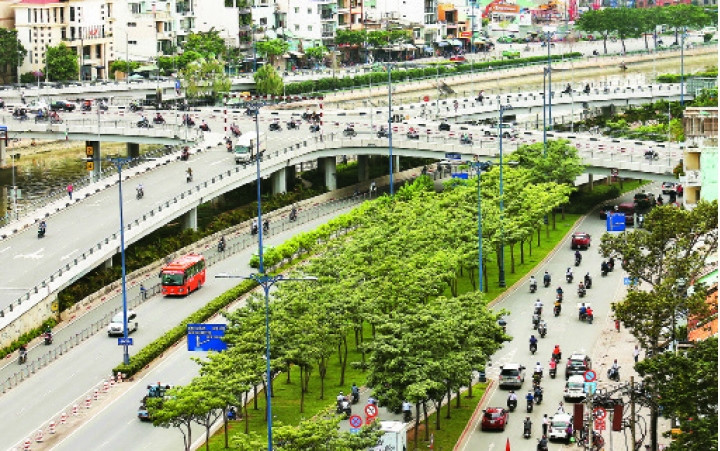 Đại lộ Võ Văn Kiệt.