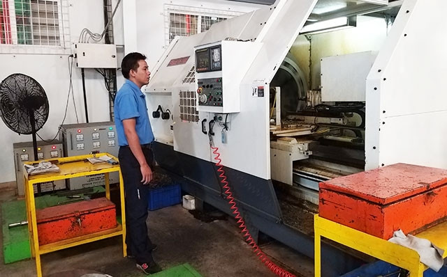 Sản xuất máy nông nghiệp tại Công ty TNHH Cơ khí công nông nghiệp Bùi Văn Ngọ.