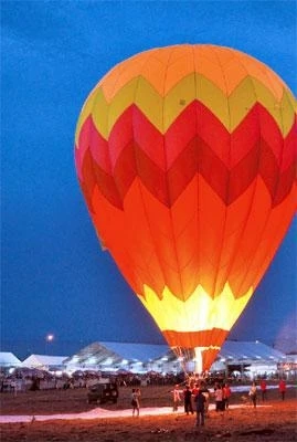 Tưng bừng lễ hội khinh khí cầu quốc tế