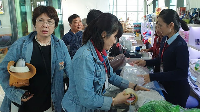 Cửa hàng dịch vụ kinh doanh tại Sân bay Phù Cát (Bình Định).